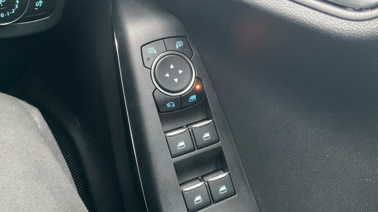 Ford Puma 1.0 EcoBoost Hybrid mHEV Titanium 5dr Petrol Hatchback